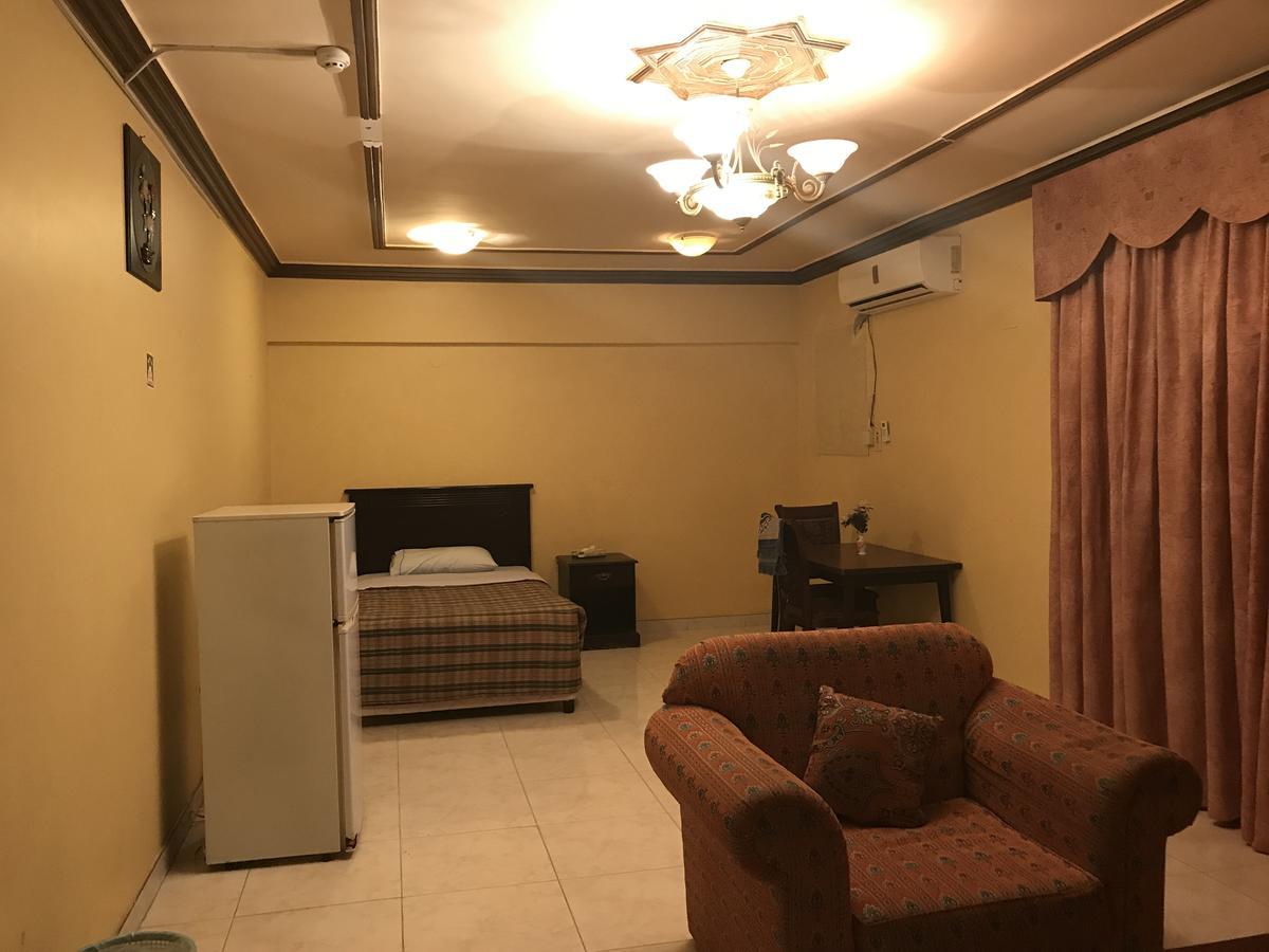 Al Musafer Hotel Riyadh Ar Riyad Esterno foto